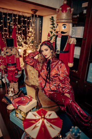 Пижамен костюм пчели Christmas edition